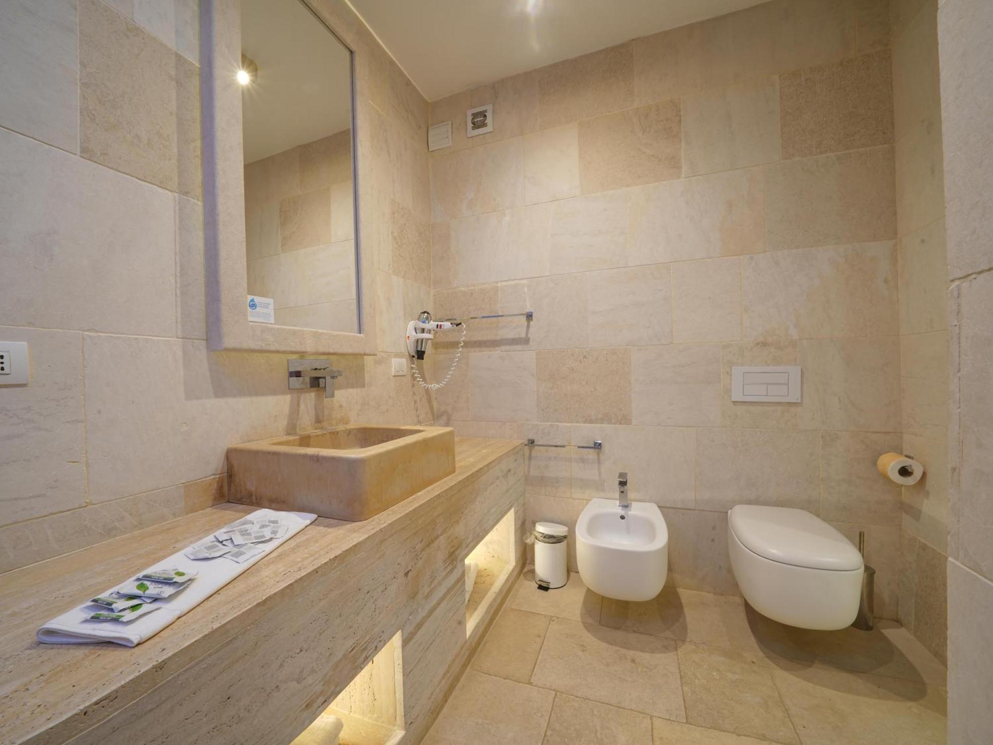 Hotel Barone Di Mare Torre dell'Orso Exterior photo